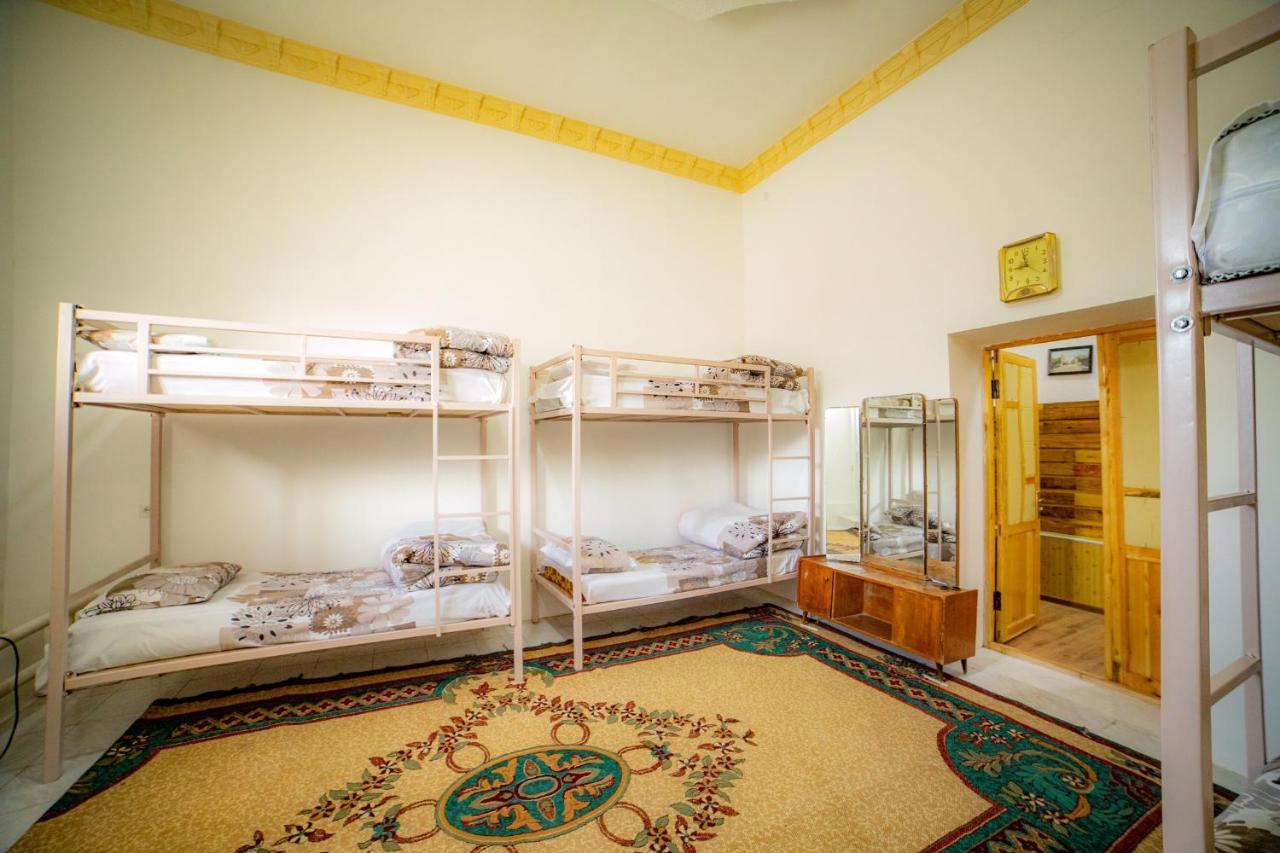 Hostel Nabi Bobo Самарканд Екстер'єр фото